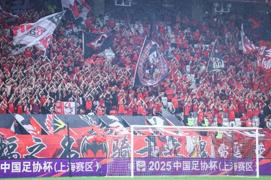 7战仅1胜 穆斯卡特的海港德比“不及格” 足协杯2-3负申花首度在白玉碗沦陷 7战仅1胜 穆斯卡特的海港德比“不及格” 足协杯2-3负申花首度在白玉碗沦陷
