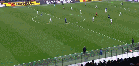 劳塔罗世界波+图拉姆破门 国米主场3-1恩波利 劳塔罗世界波+图拉姆破门 国米主场3-1恩波利