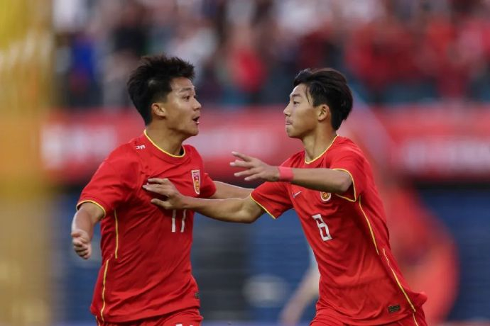 U16四国赛夺冠:09国少5-2逆转澳大利亚,替补双星79分钟后锁定胜局 U16四国赛夺冠:09国少5-2逆转澳大利亚,替补双星79分钟后锁定胜局