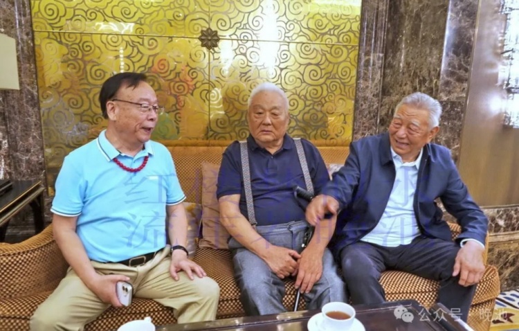 年维泗93寿宴：徐根宝携武磊等三弟子出席，石雪清忆引荐王健林内幕