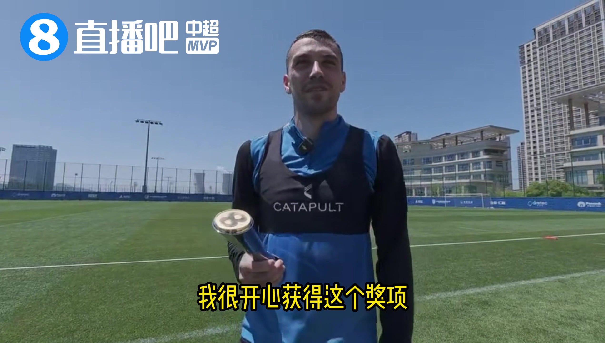 斯坦丘世界波助大连英博客场1-0辽宁铁人 五连胜兼获第7轮最佳