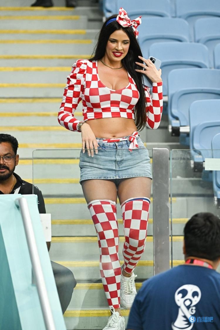 280万粉网红转型DJ,伊万娜计划亮相美国世界杯 280万粉网红转型DJ,伊万娜计划亮相美国世界杯